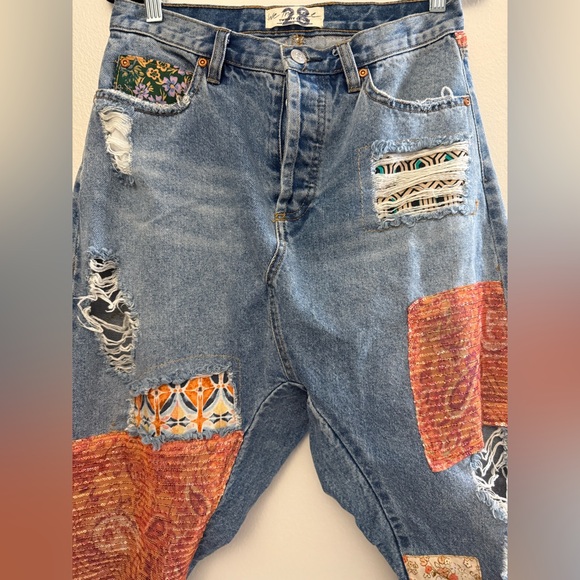 Free People We The Free Zappa Patched Harem Jeans Womens Sz 28 Button Fly - Picture 6 of 12